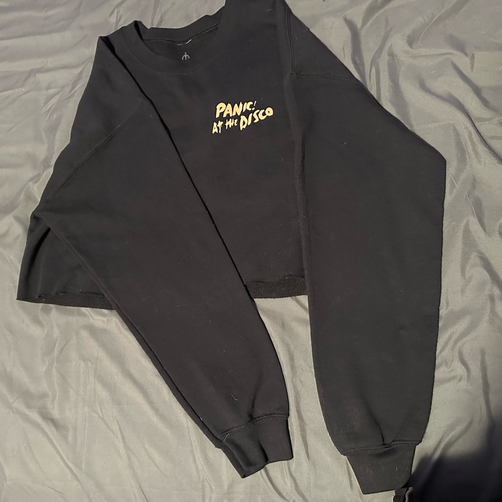 Large Panic At The Disco “Pray for the wicked” cropped sweatshirt